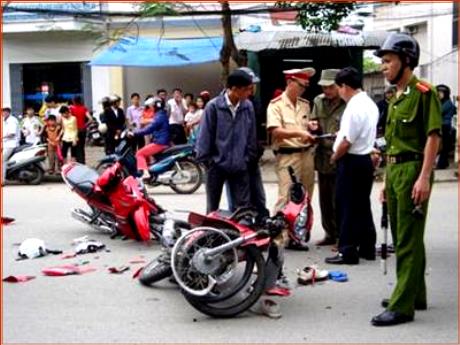Bài giảng Khoa học 5 - Bài: Phòng tránh tai nạn giao thông đường bộ - Năm học 2021-2022 - Phạm Thị Hương Giang